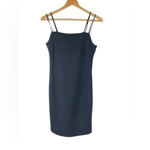 C41- Women’s Size 8 Jones Wear Little  Black Dress